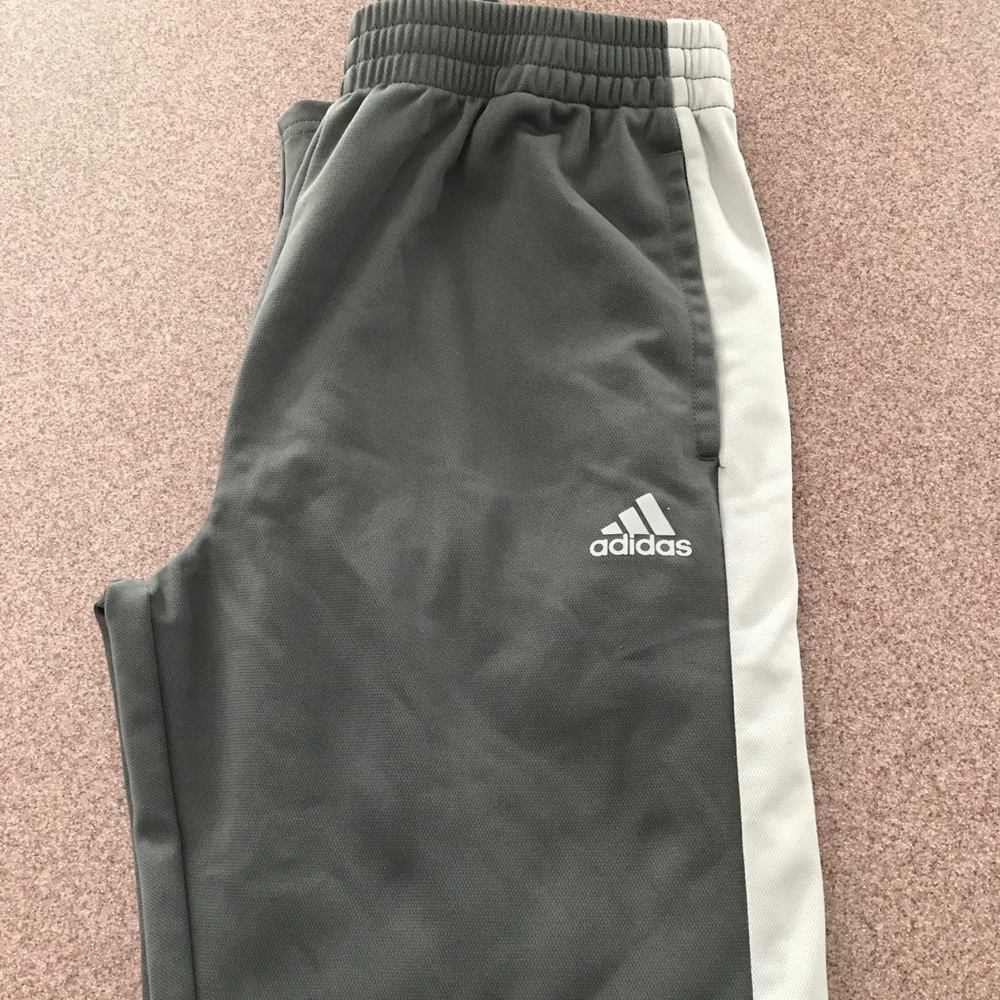 boys grey adidas sweatpants